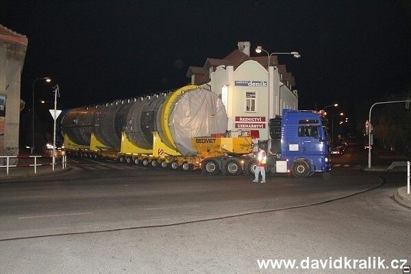 img00021.jpg
