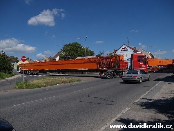 img00054.jpg